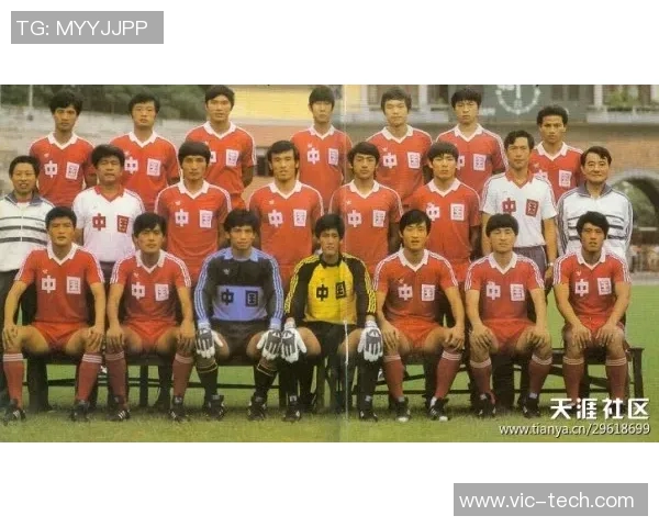 广州羽毛球队包夹战术解析与实战应用探讨