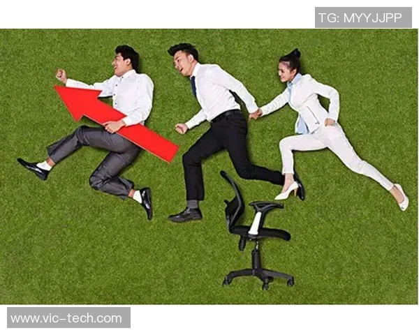 韩硕的成长之路：从青涩少年到职场精英的蜕变与奋斗