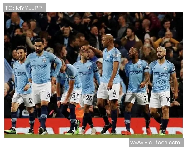 利物浦与曼城比赛前默哀致敬英超历史伟大球员的感人时刻