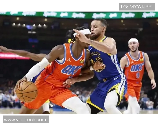 2016年2017年勇士与雷霆的激烈对决回顾与分析